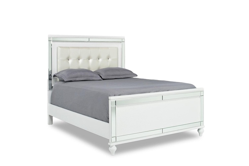 Valentino Panel Bed in White, California King, Image 1