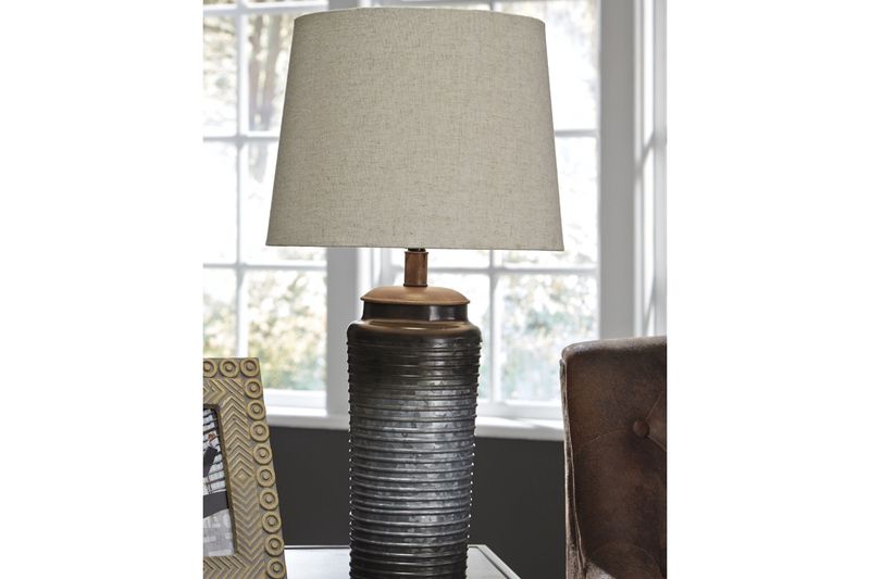 Norbert Table Lamp in Gray, Image 2