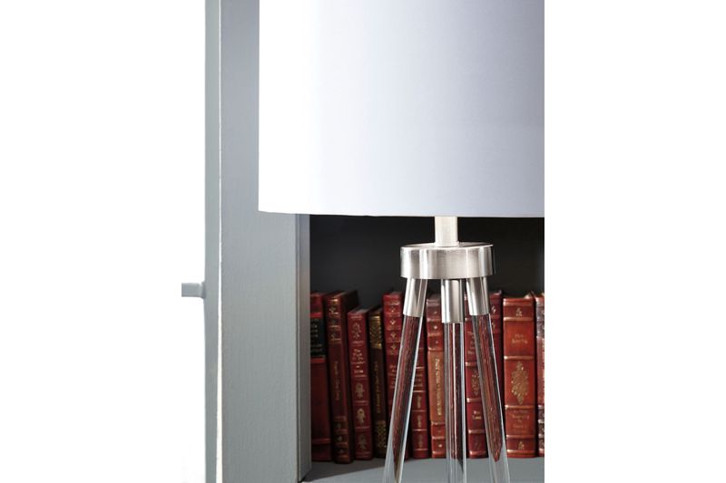 Idalia Table Lamp in Clear/Silver Finish, Image 3