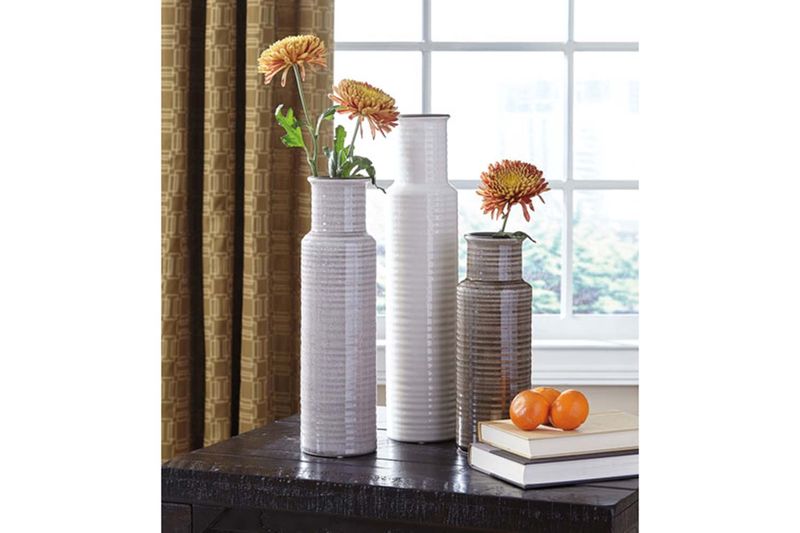 Deus Ceramic Vases, Set of 3, Image 2