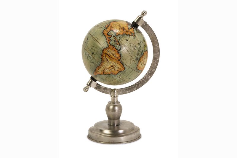 Colombo Small Globe, Image 1 Colombo Small Globe, Image 1