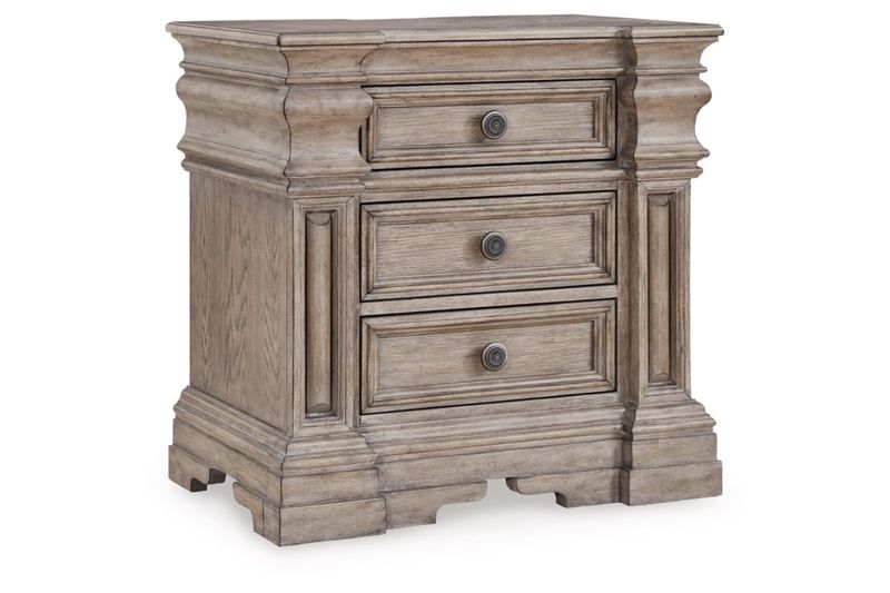 Blairhurst Panel Bed & Dresser, Angled