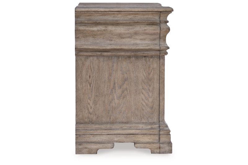 Blairhurst Panel Bed & Dresser, Side