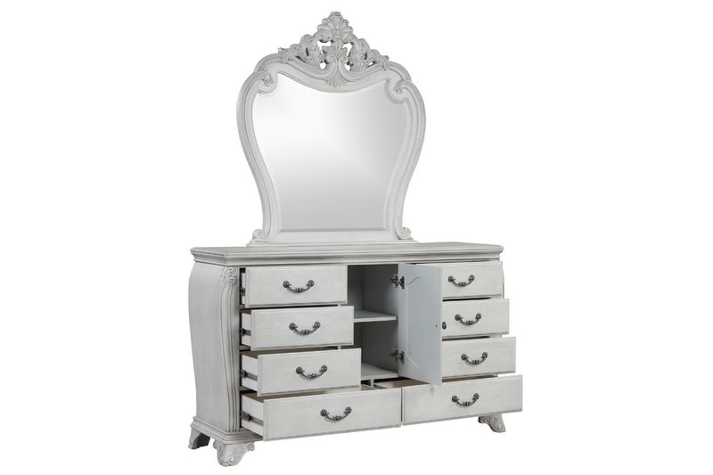 Cambria Mirror, Styled