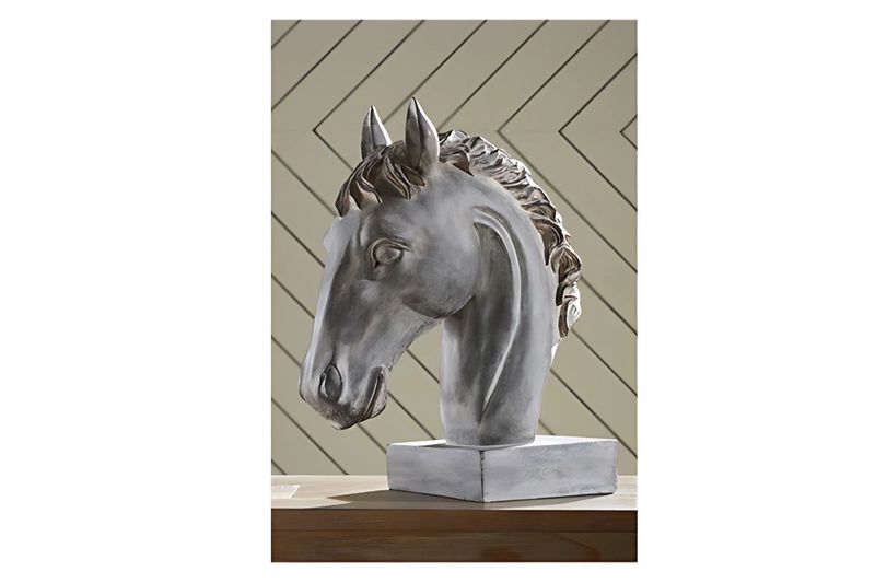 Carnlow Sculpture Or Decorativ, 