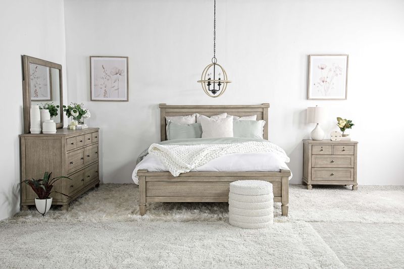 Country Side Canopy Bed, StyledSide