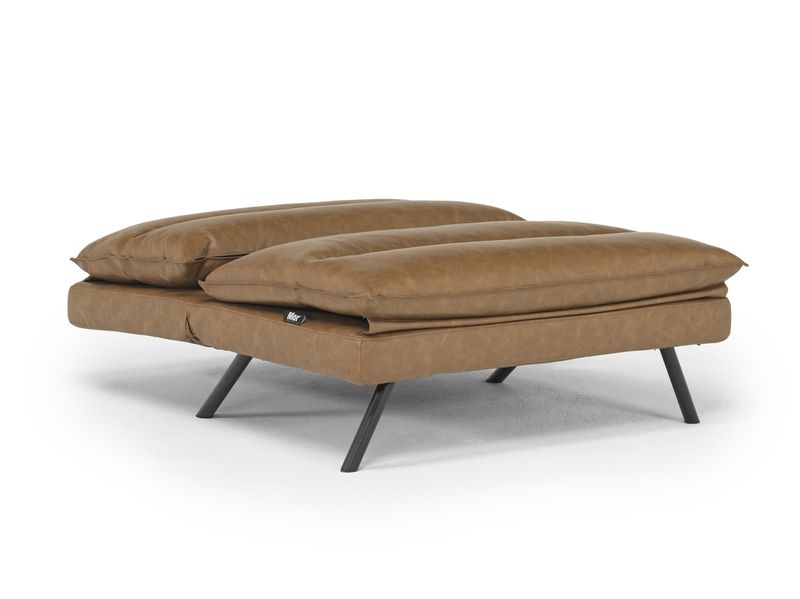Duma Klik Klak Bed, Angle