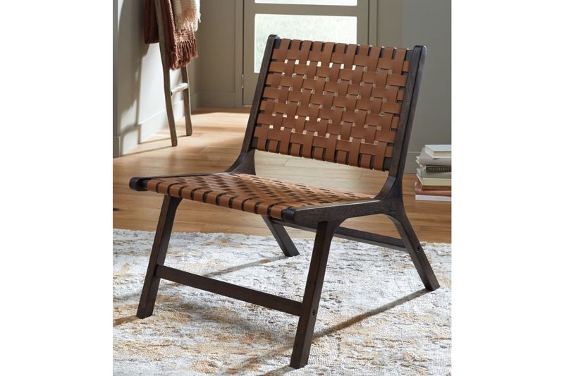 Fayme Accent Chair, Styled