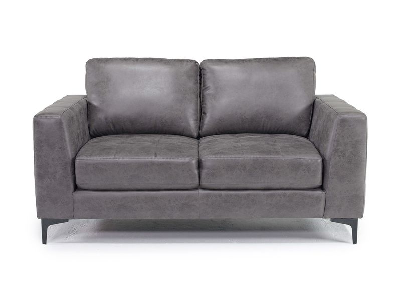 Hank Sofa, Front