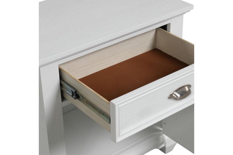 Jamestown Panel Bed & Dresser , 