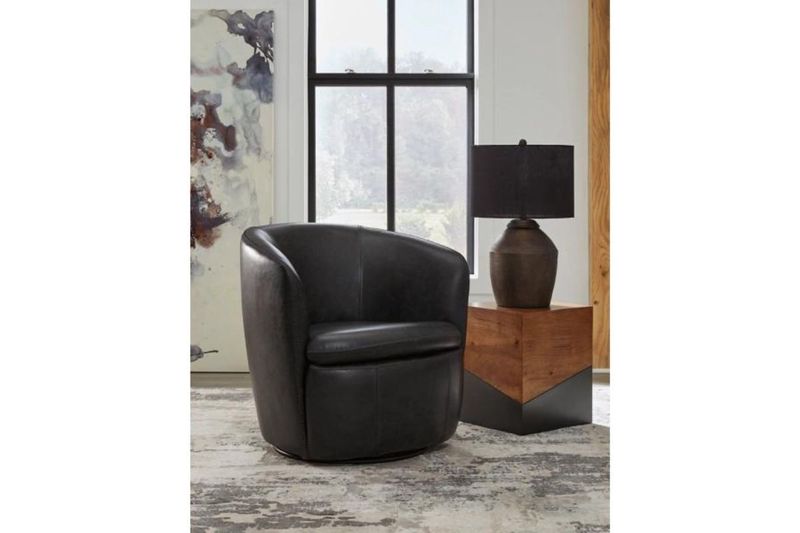 Kierreys Swivel Chair, Styled
