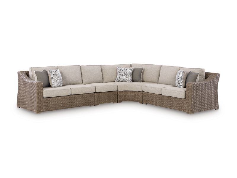 Laguna Heights Outdoor 4 Piece, Angle Laguna Heights Outdoor 4 Piece, Angle
