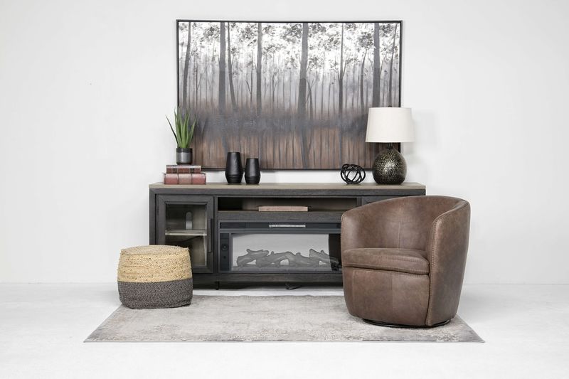 Market Swivel Chair, Styled
