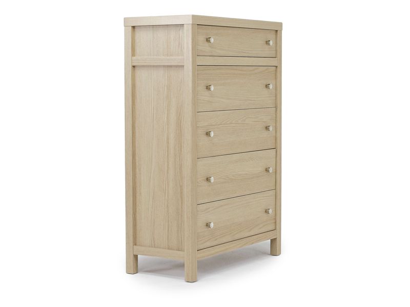 Merrifield Chest, Angle