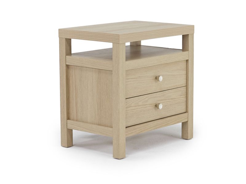 Merrifield Panel Bed & Dresser, Angle