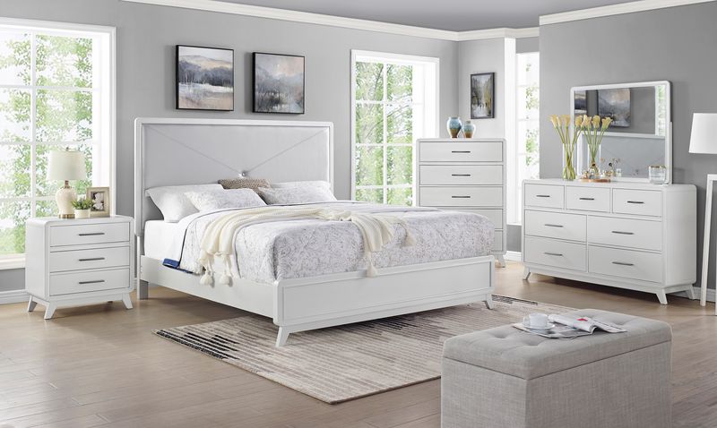 Ivory dresser hot sale and nightstand set