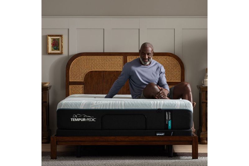 Tempur Pedic Tempur Pro Adapt , Styled