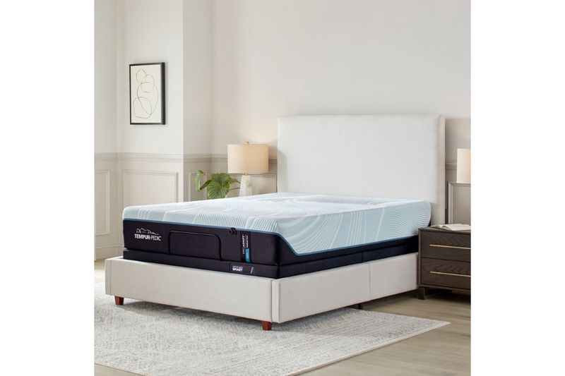 Tempur Pedic Tempur Pro Adapt , Styled