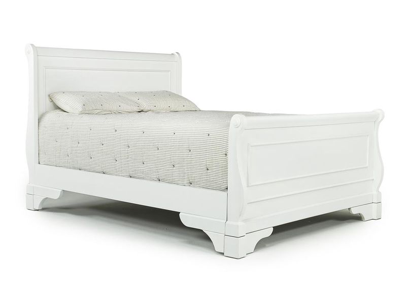 Versailles Sleigh Bed - En Natural - Island Furniture Co