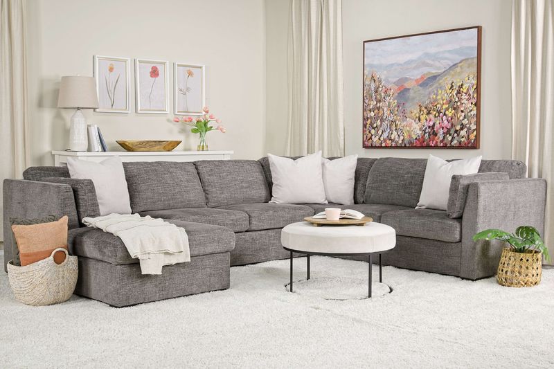 Vivian Full Pullout Tux Chaise, Styled