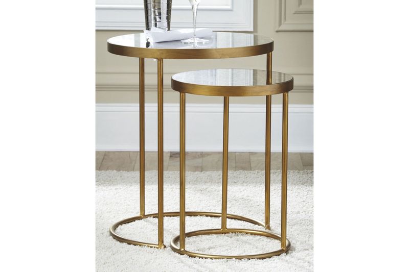 Mejaci Nesting Table in Gold, Set of 2, Image 2