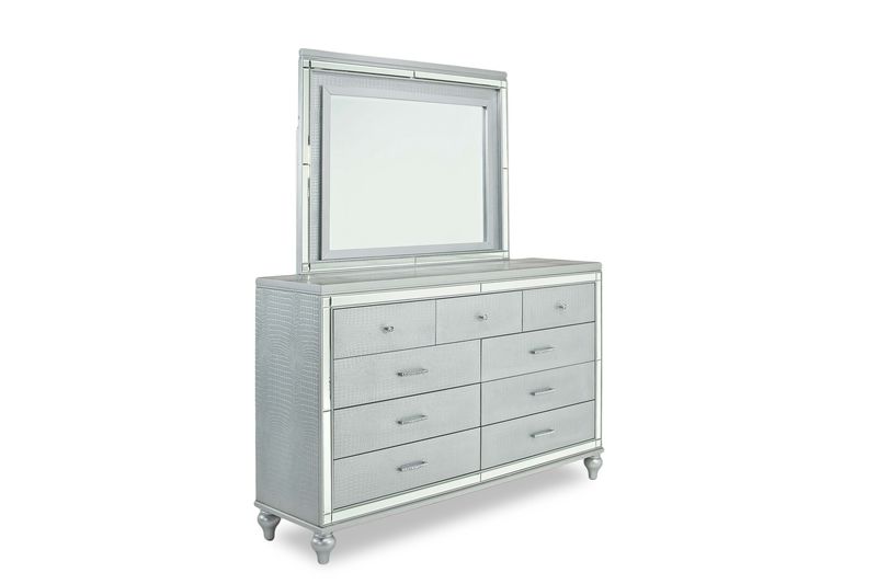 Valentino Dresser in Silver, Image 5
