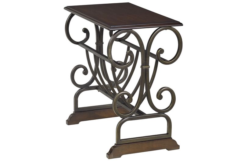 Brittany Chairside Table in Brown, Image 1