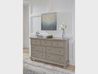 Lettner Dresser, Styled