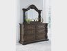 Maylee Dresser, Styled
